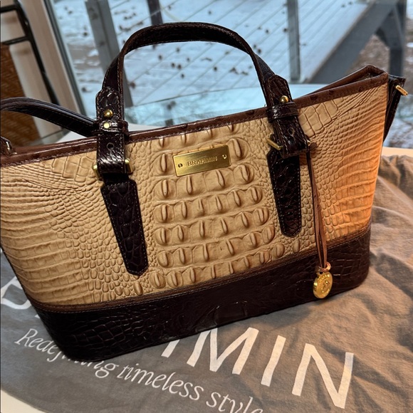 Brahmin Cream and Brown Croc-Embossed Shoulder Bag - Picture 10 of 12